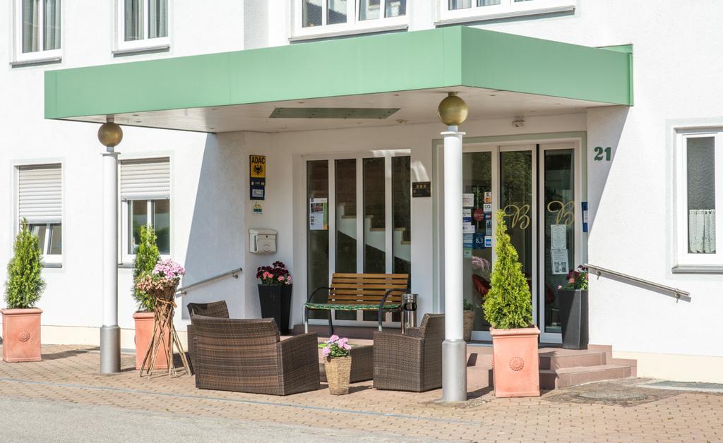 Hotel St. Martin มาร์คโทเบอร์ดอร์ฟ ภายนอก รูปภาพ